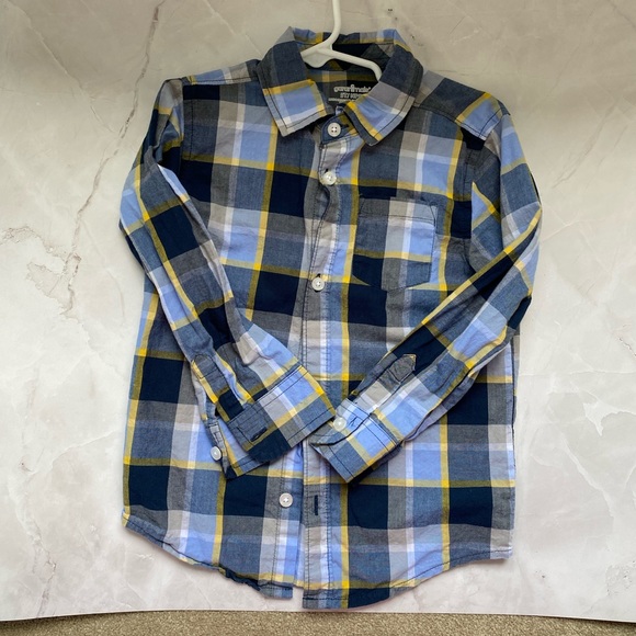 Boys size 5 collared shirt bundle - Picture 7 of 11